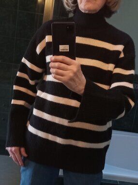 Super-Thick Oversized Black and Cream Sweater